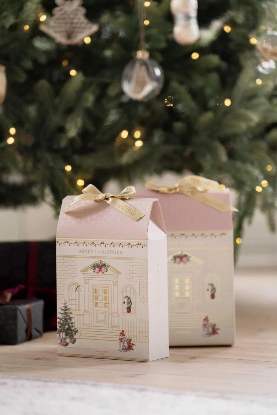 Kremmerhuset Adventkalender duftlys| Duftlys|Julelys Og Lysestaker