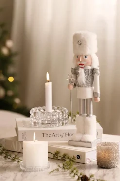 Kremmerhuset Nøtteknekker med pelsboots 38 cm| Julepynt