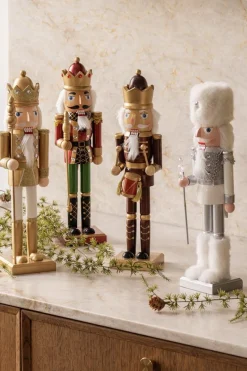 Kremmerhuset Nøtteknekker med pelsboots 38 cm| Julepynt