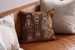 Kremmerhuset Putetrekk Nøtteknekker 40x40cm| Putetrekk|Juletekstil