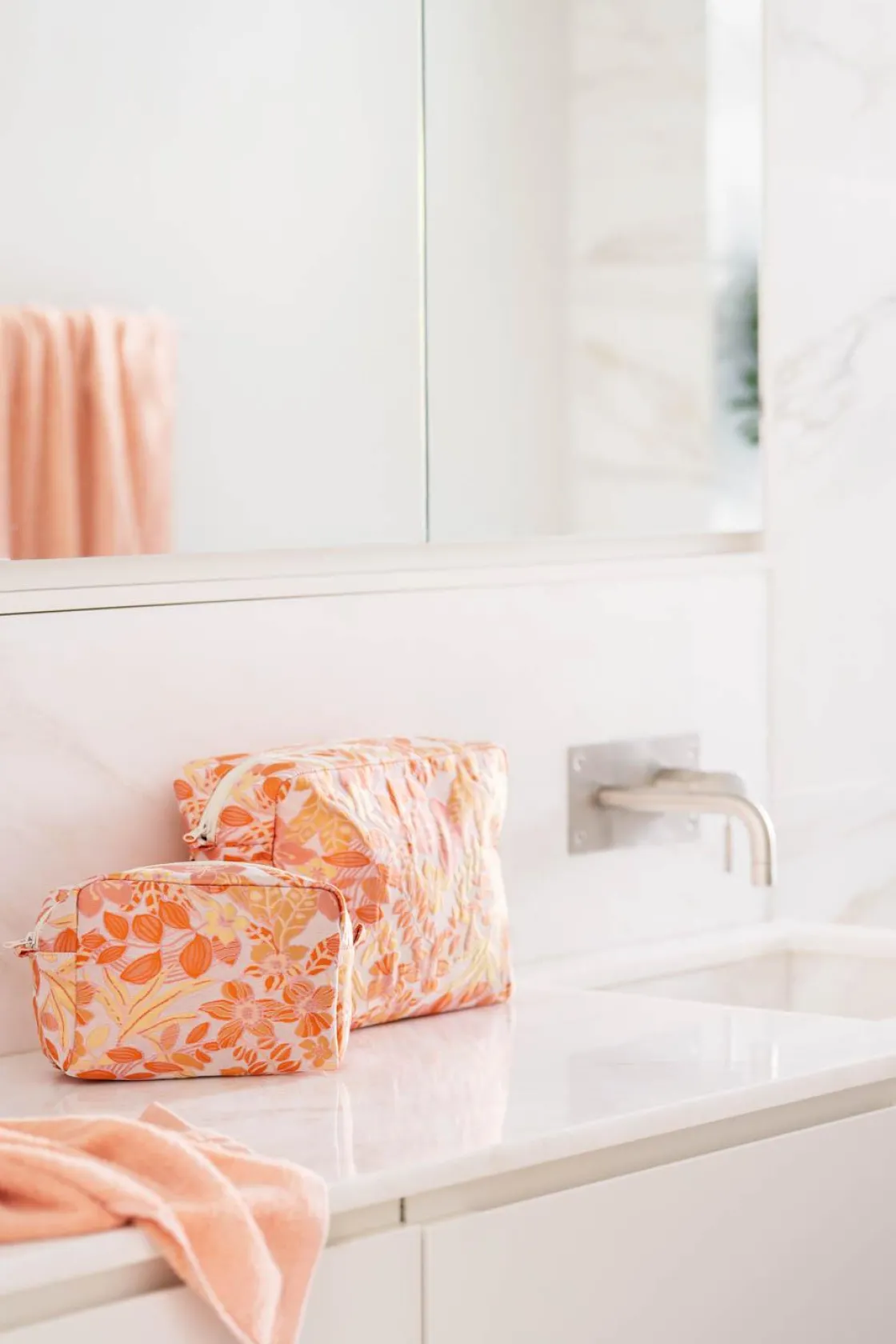 Kremmerhuset Toalettmappe Ida 20 cm| Annen Tekstil|Baderomsartikler